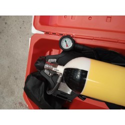 Aparat de respirat autonom SCBA RHZKF6/30 marcaj CE2834 certificare EN137 pentru interventii pompieri, include butelie din otel DRAGER 6L 300 bari 