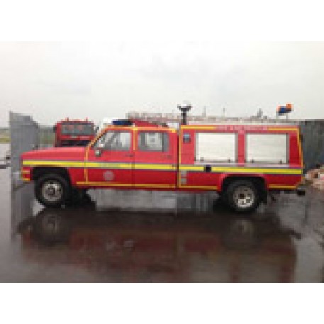 Autospeciala pompieri GMC reconditionata 1500L
